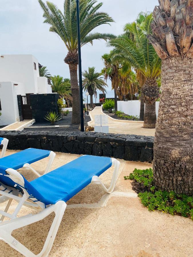 Lc Bastian Marina Bungalow Costa Teguise Bagian luar foto